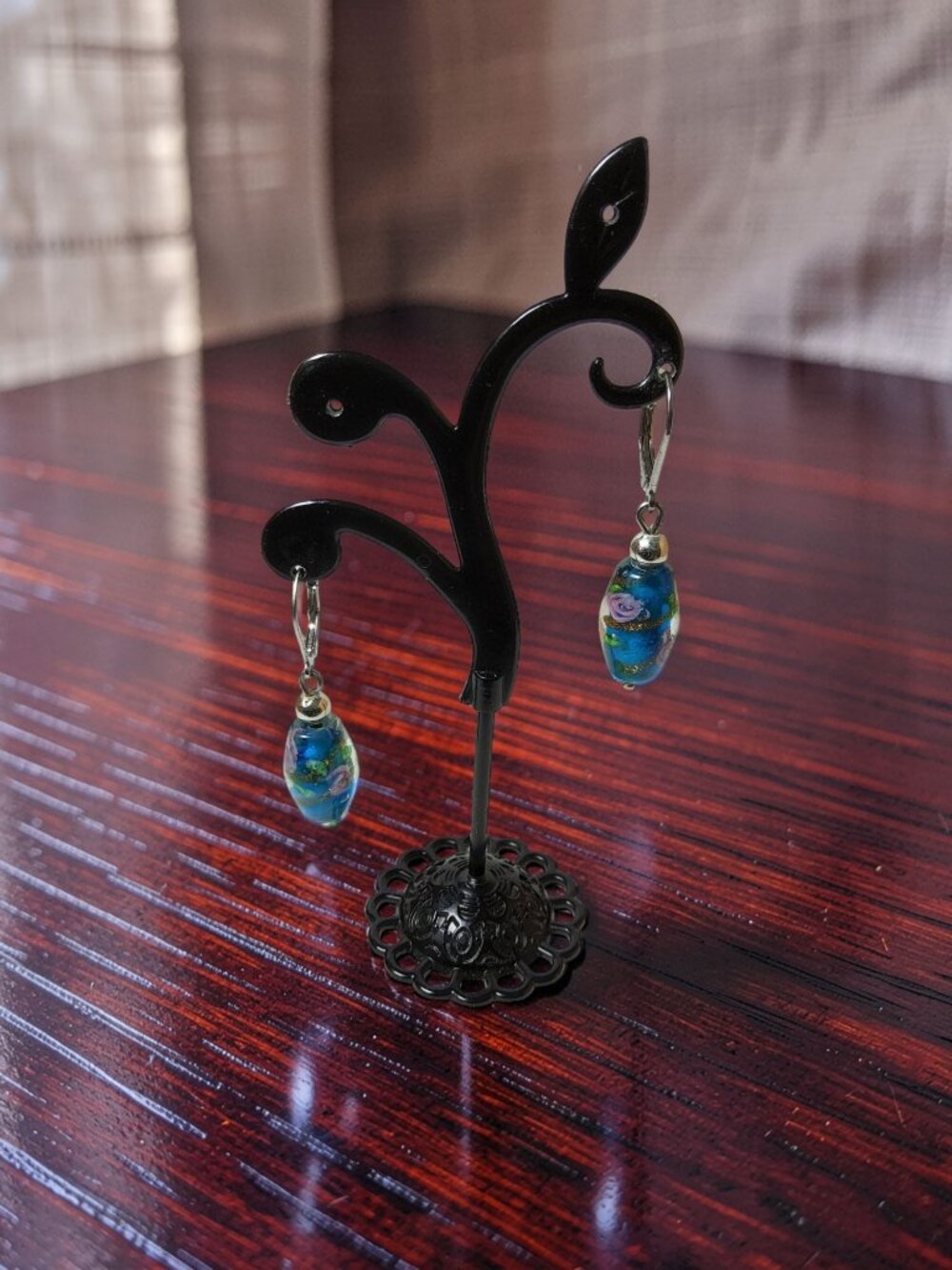 vintage barrel acrylic encased blue/pink/gold floral art dangle earrings